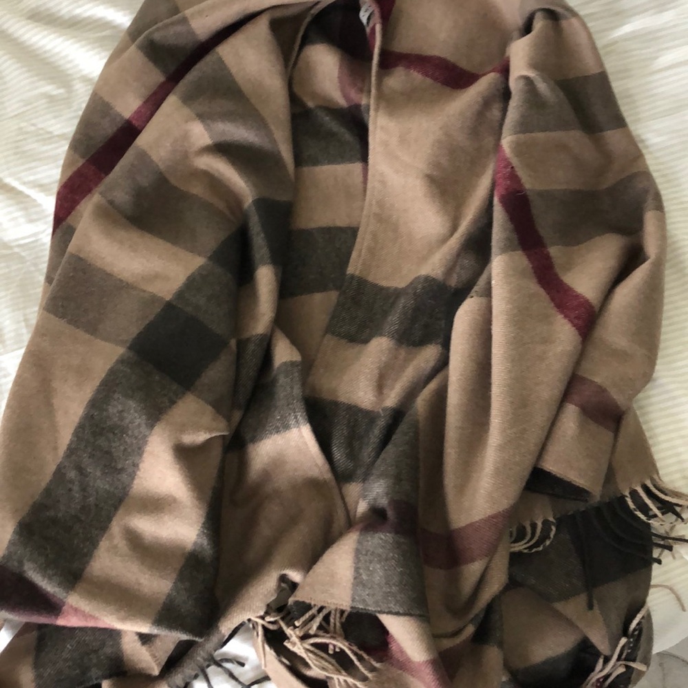 Authentic Burberry wrap